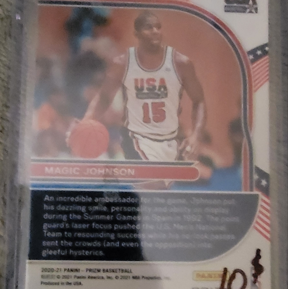 Magic Johnson - Picture 2 of 2